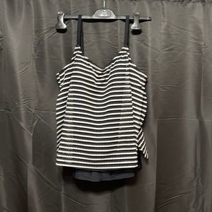 Women’s plus swim top